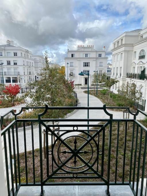 سيري Suite Cartier Near Disneyland Paris المظهر الخارجي الصورة