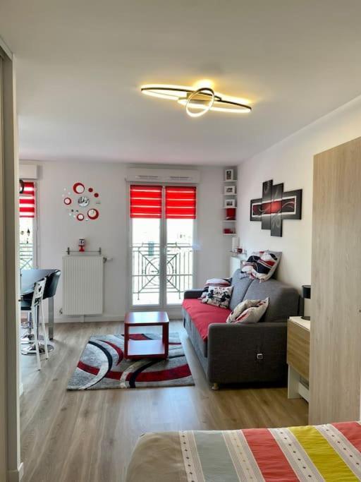 سيري Suite Cartier Near Disneyland Paris المظهر الخارجي الصورة