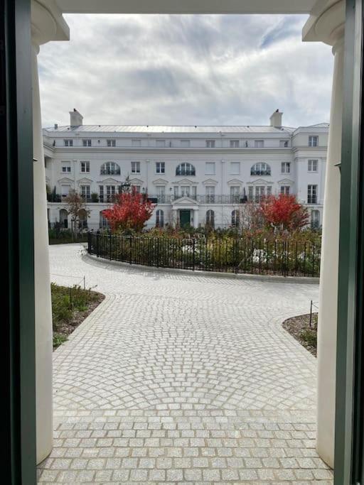 سيري Suite Cartier Near Disneyland Paris المظهر الخارجي الصورة